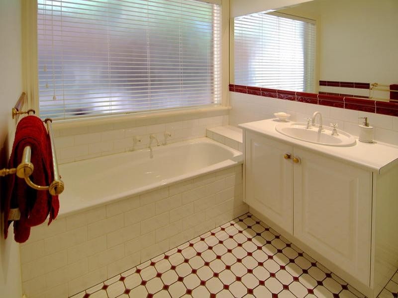 52 Reynolds Road,, Wattle Glen VIC 3096