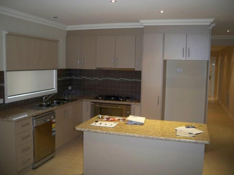 24 Brinkhill Drive, Mernda VIC 3754