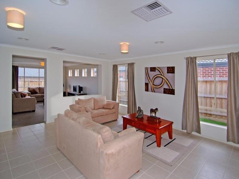 57 Jorgensen Avenue, Doreen VIC 3754