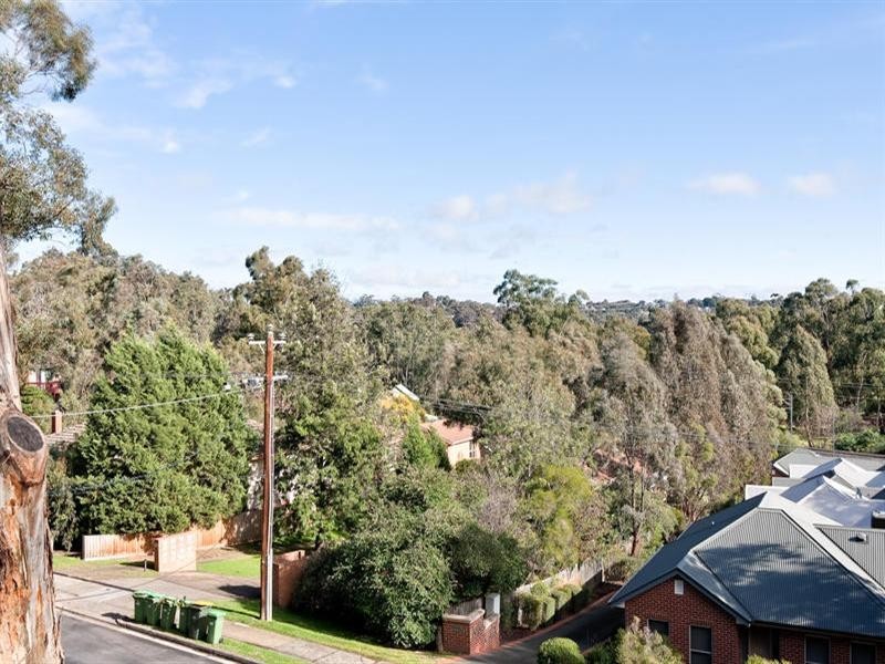 19 Fyffe Street, Diamond Creek VIC 3089