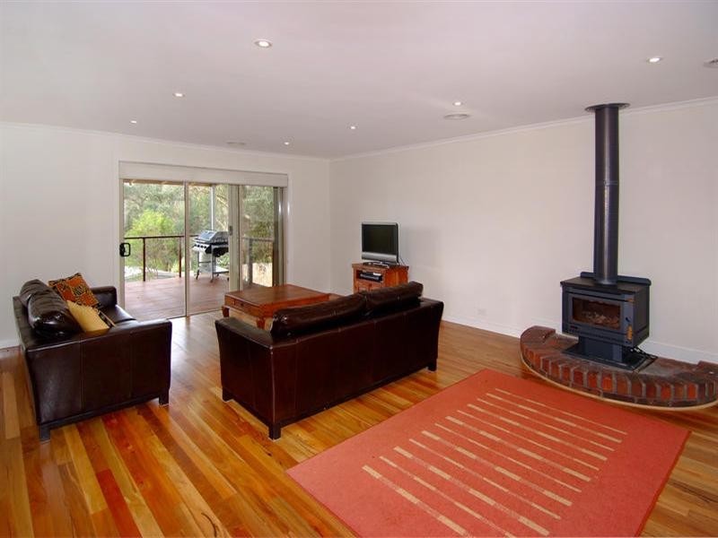 63 Bambara Road, Hurstbridge VIC 3099