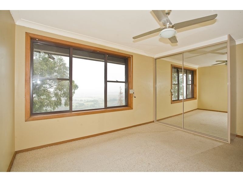 Farmborough Heights NSW 2526