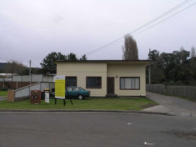 2 Albert Street, Corrimal NSW 2518