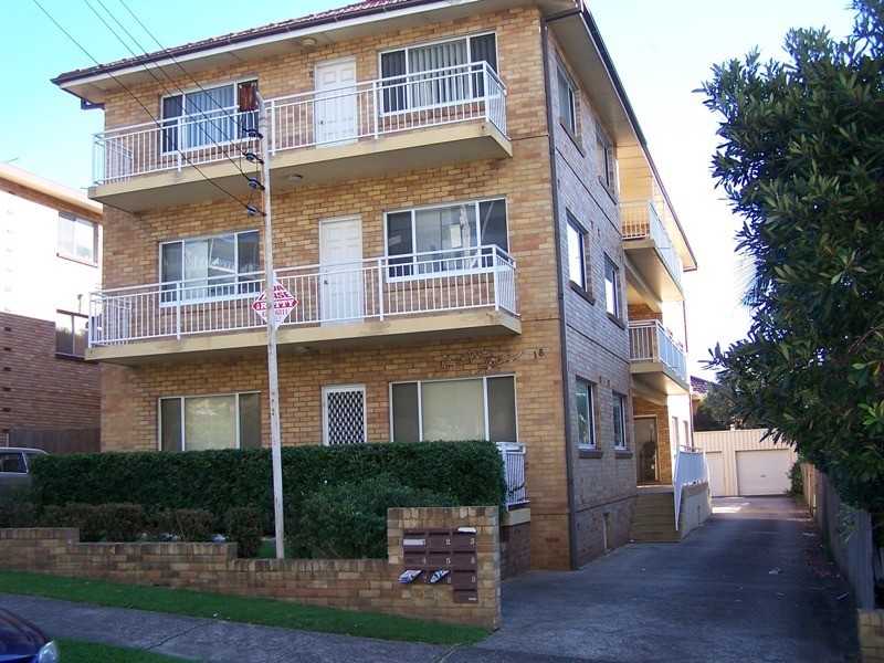 2/18 Church Street, Wollongong NSW 2500