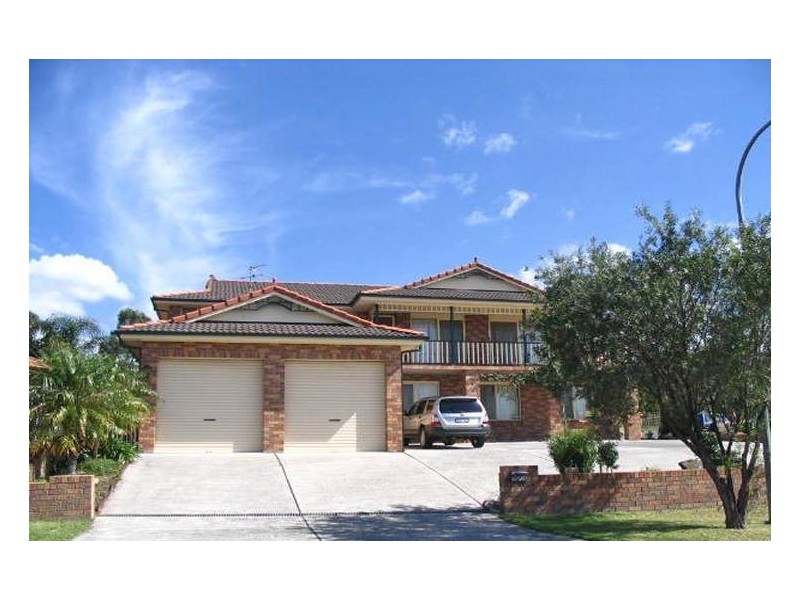 1/22 Gloucester Circuit, Albion Park NSW 2527