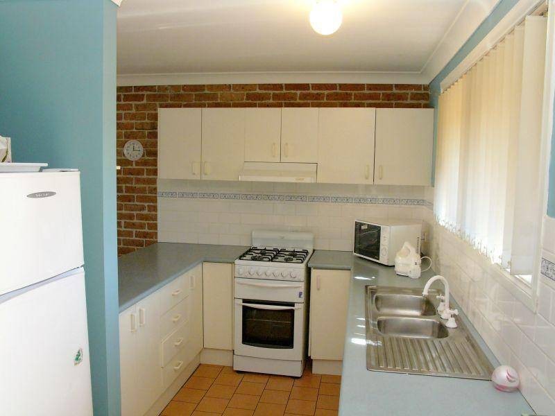 3/37 Reddall Parade, Lake Illawarra NSW 2528