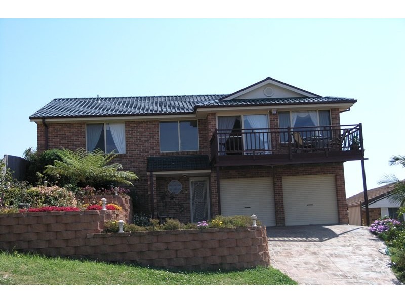 16 Willandra Place, Koonawarra NSW 2530