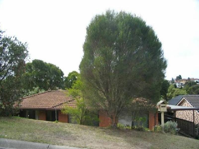 6 Telopea Place, Cordeaux Heights NSW 2526