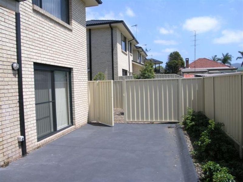 Level 1 148 Kembla Street, Wollongong NSW 2500