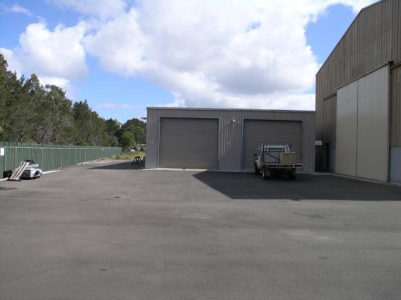 10 Resolution Drive, Unanderra NSW 2526