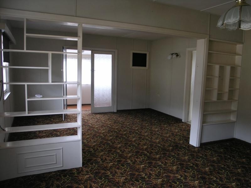 8 Keira Street, Mount Keira NSW 2500