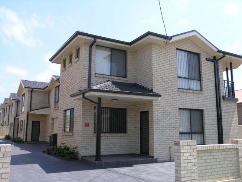 3/148 Kembla Street, Wollongong NSW 2500