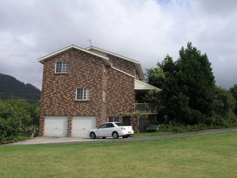 85 Staff Road, Cordeaux Heights NSW 2526