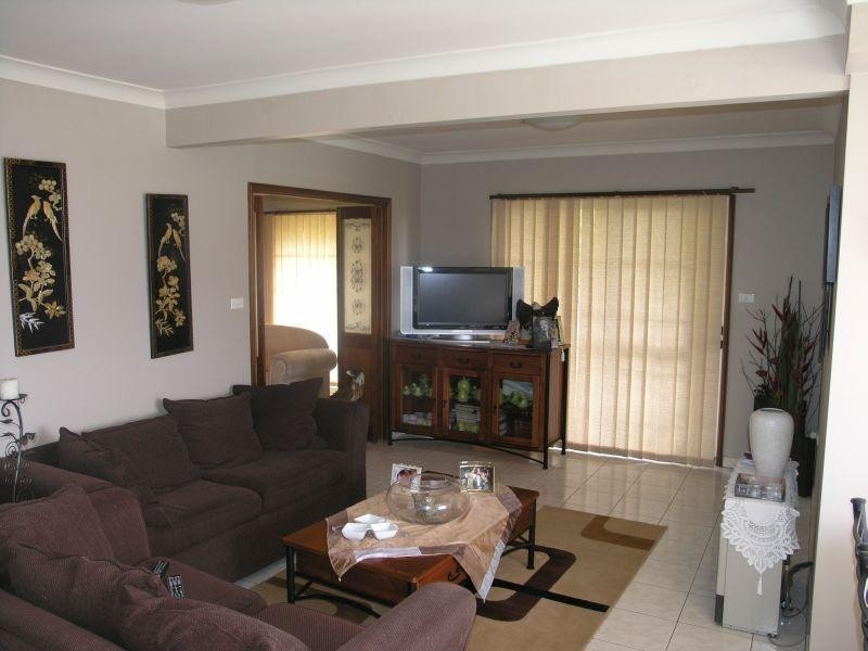 85 Staff Road, Cordeaux Heights NSW 2526