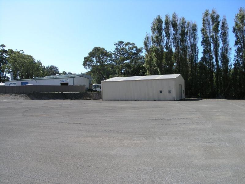 2 Albert Street, Corrimal NSW 2518