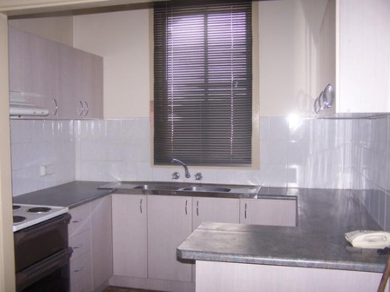 20 Tresnan Street, Unanderra NSW 2526