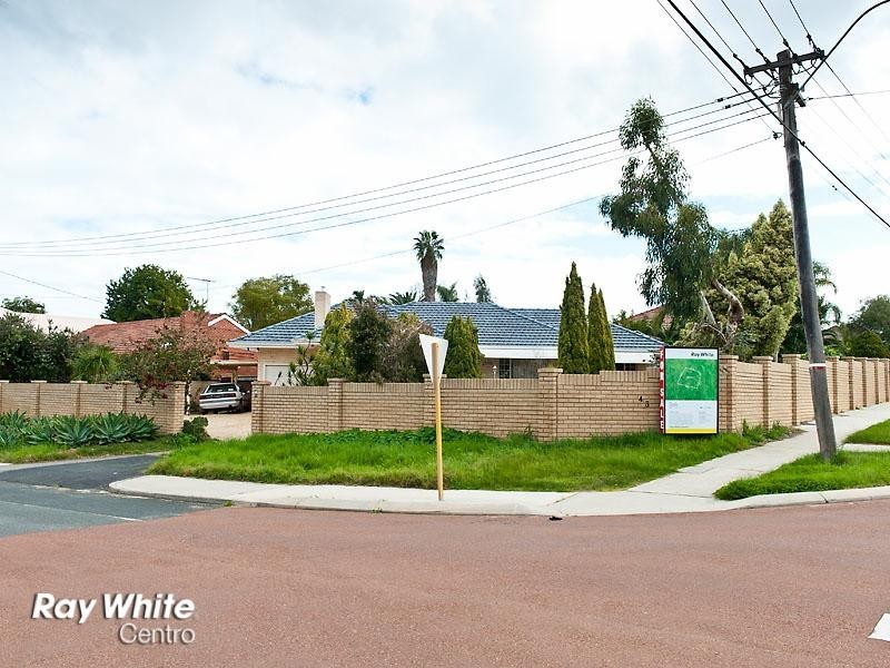 43 Oceanic Drive, Floreat WA 6014