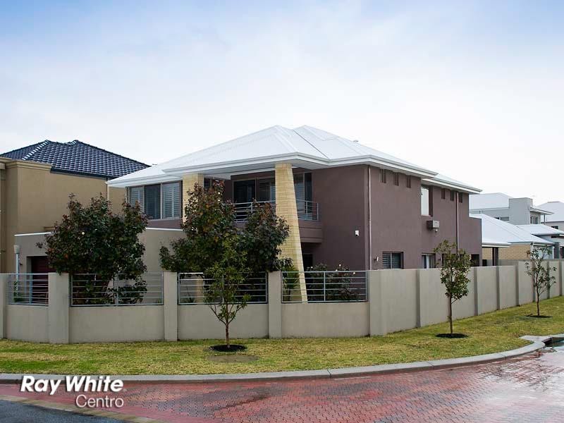 45 Salerno Avenue, Stirling WA 6021