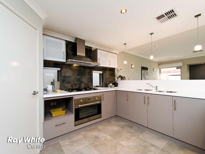 45 Salerno Avenue, Stirling WA 6021