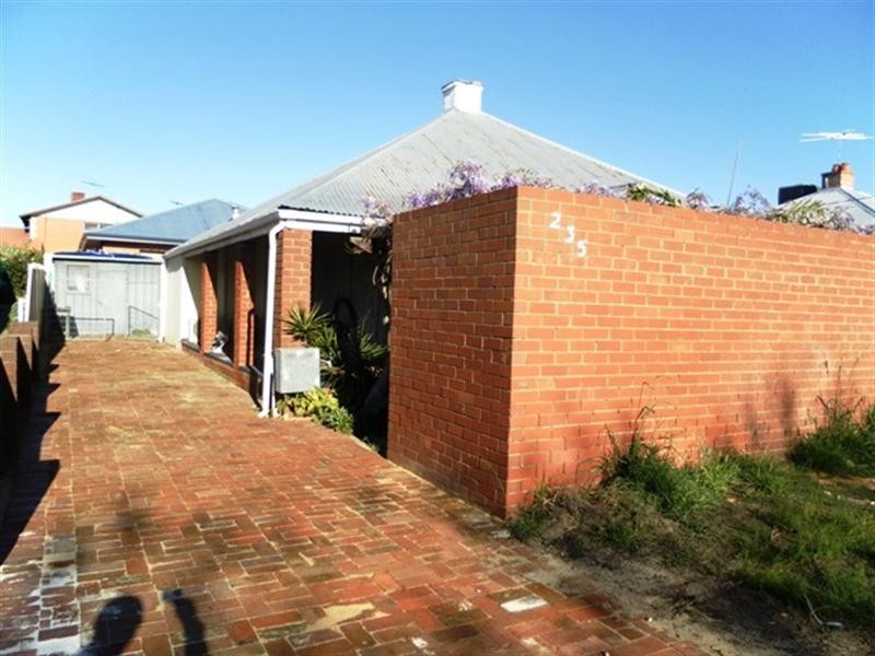 235 Shepperton Road, East Victoria Park WA 6101