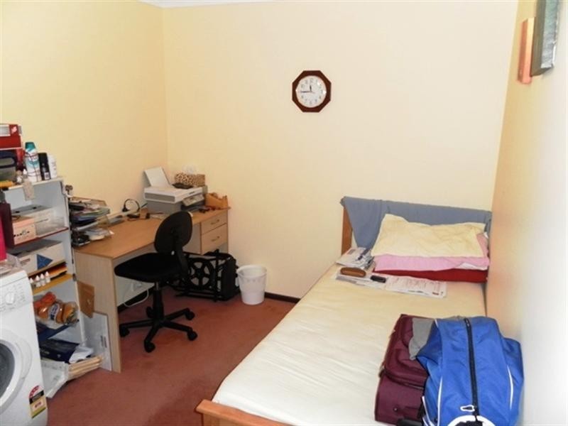 22B Stephen Street, Queens Park WA 6107