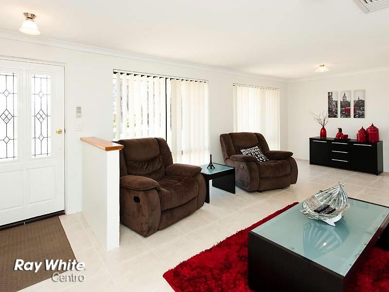 22 Tamarisk Drive, Halls Head WA 6210