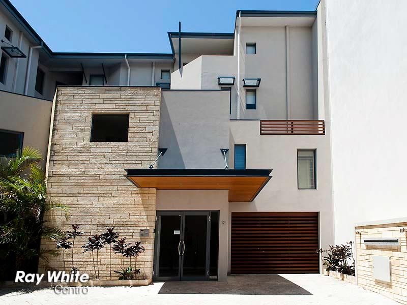 4/12 Cannaregio Square, Mandurah WA 6210