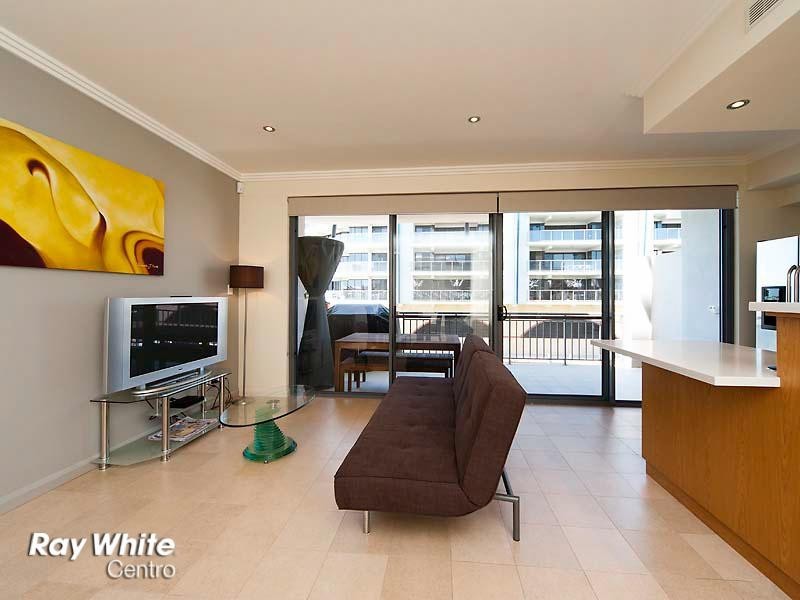 4/12 Cannaregio Square, Mandurah WA 6210