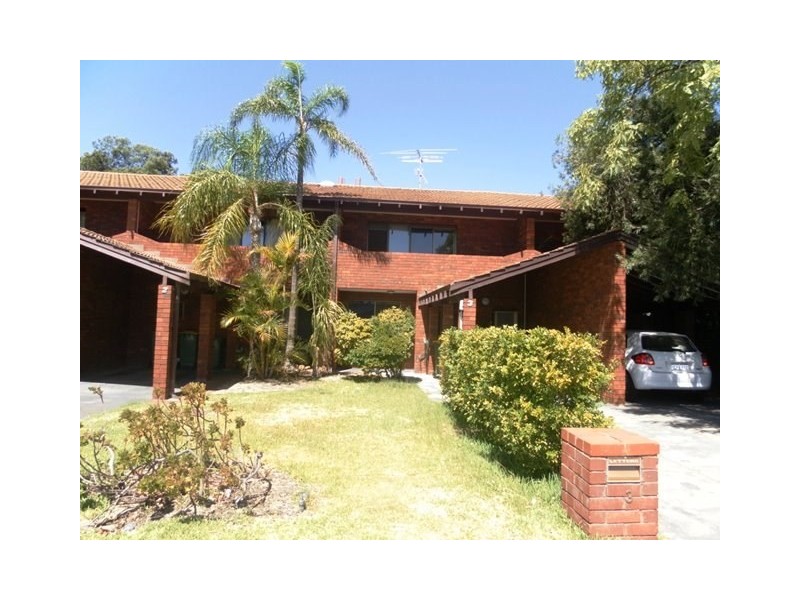 3/2 Essex Street, Wembley WA 6014