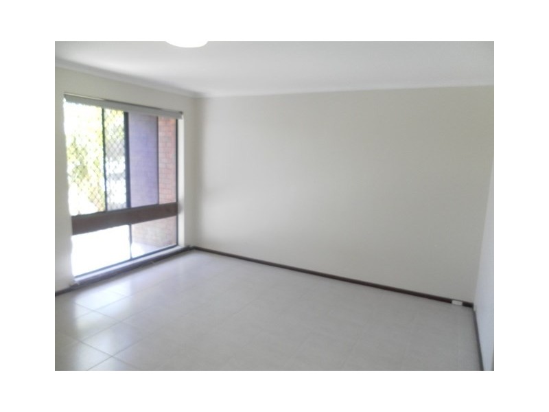 3/2 Essex Street, Wembley WA 6014