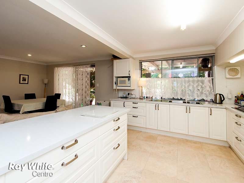 5 Muir Place, Booragoon WA 6154
