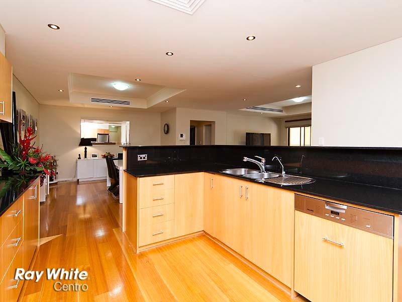 2/2 Brigid Road, Subiaco WA 6008