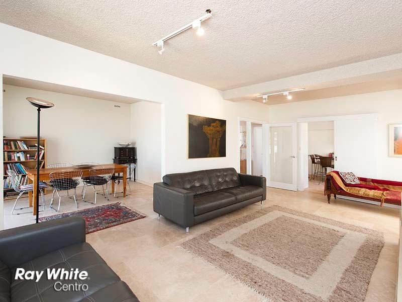 7a Pickering Way, Booragoon WA 6154