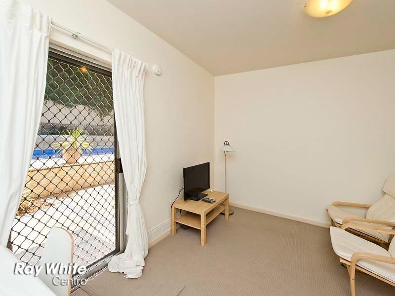 7a Pickering Way, Booragoon WA 6154