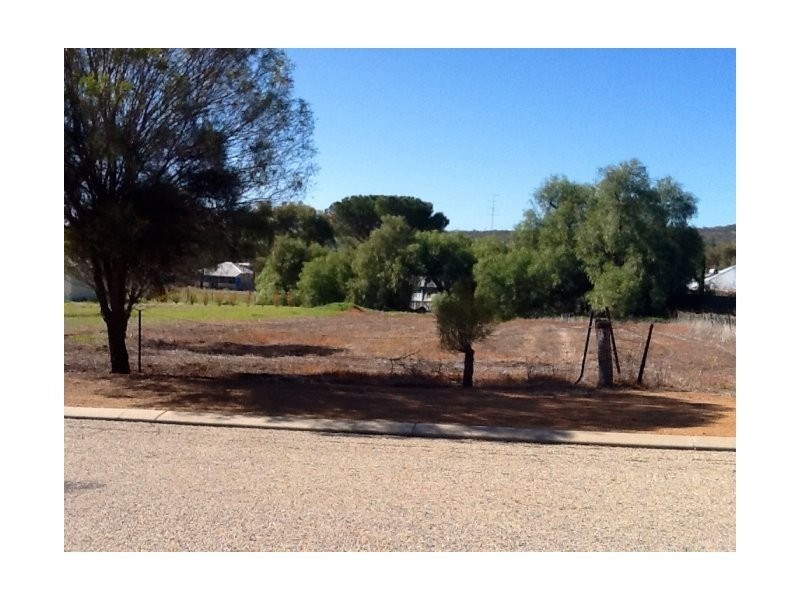 82 Georgiana Street, York WA 6302