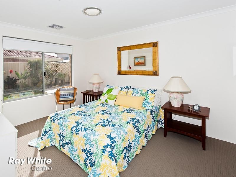 19 Sharperton Meander, Mandurah WA 6210