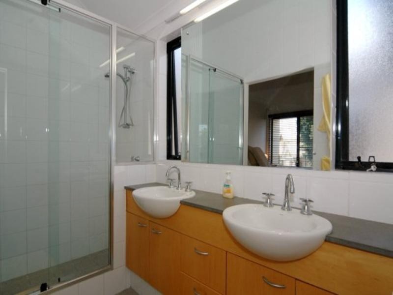 68 Coral Tree Avenue, Subiaco WA 6008