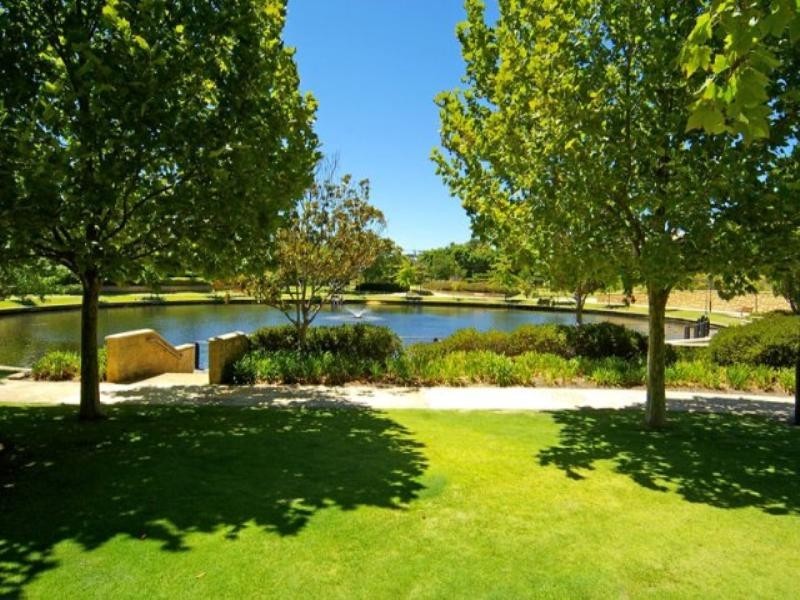 68 Coral Tree Avenue, Subiaco WA 6008