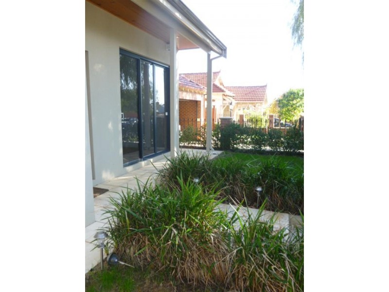 111a Churchill Avenue, Subiaco WA 6008