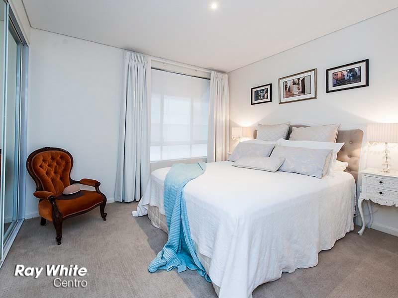 2/26 Saunders Street, East Perth WA 6004