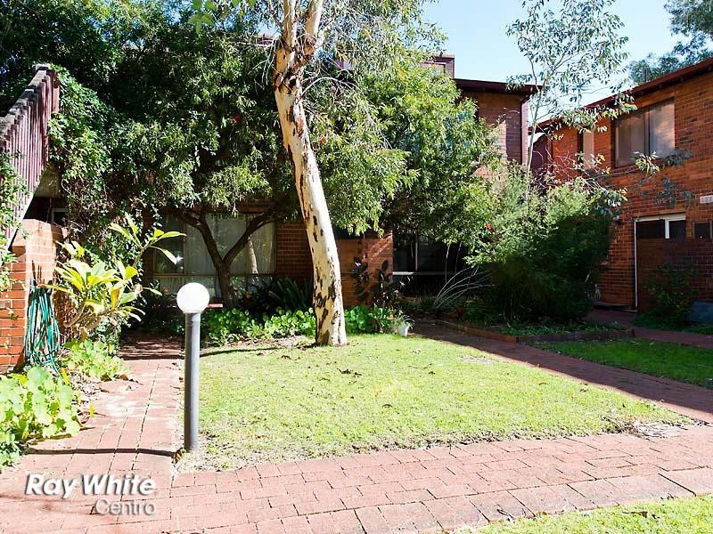 9/233 Onslow Road, Shenton Park WA 6008