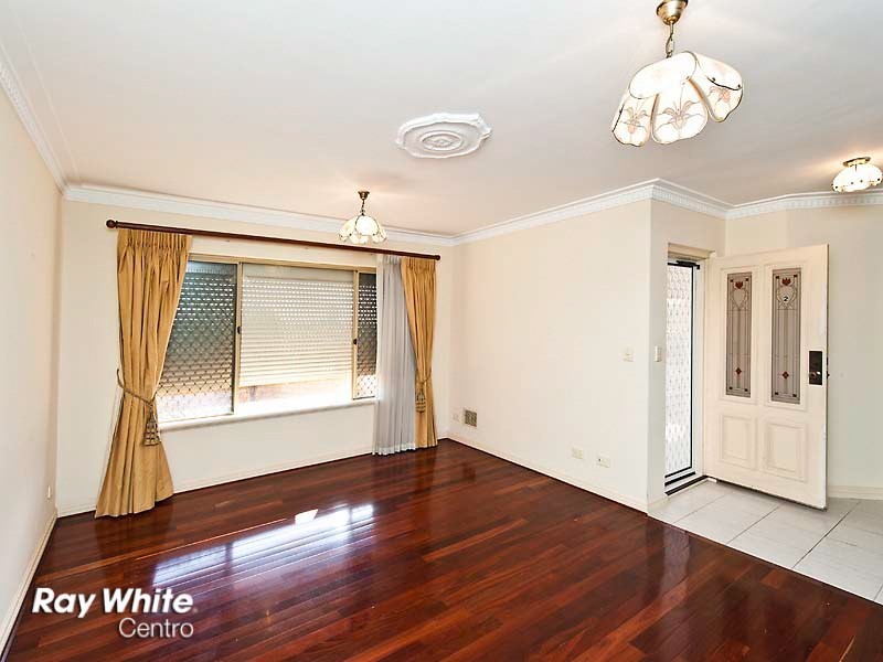 2/15 Kinsella Street, Joondanna WA 6060