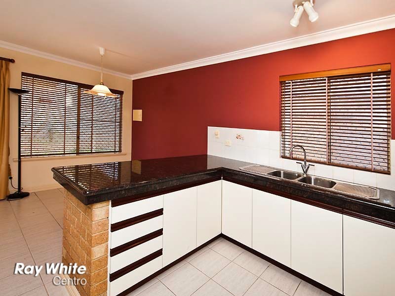 2/15 Kinsella Street, Joondanna WA 6060