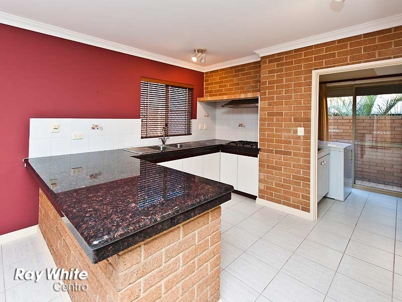 2/15 Kinsella Street, Joondanna WA 6060