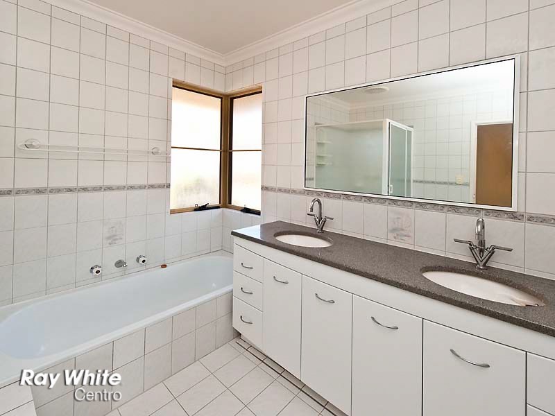 2/15 Kinsella Street, Joondanna WA 6060