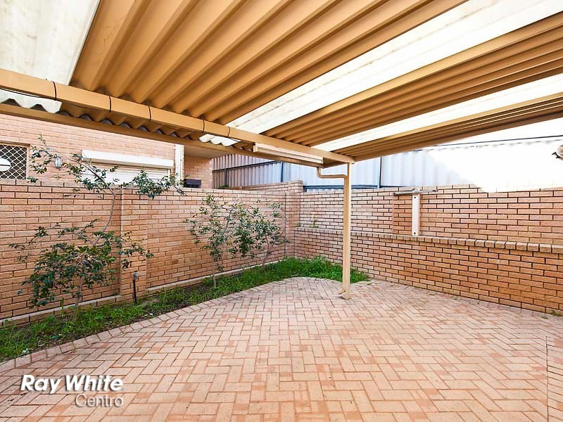 2/15 Kinsella Street, Joondanna WA 6060