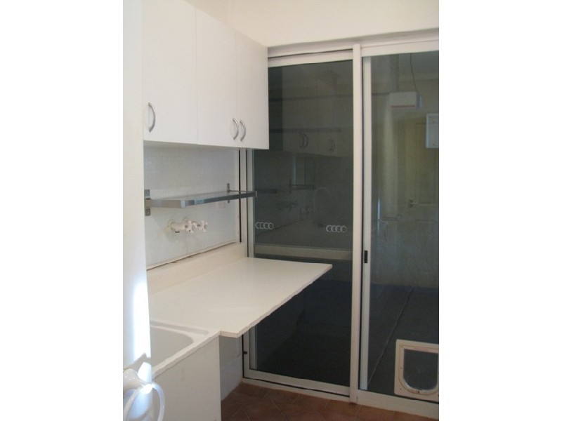 2/25 Barnfield Road, Claremont WA 6010