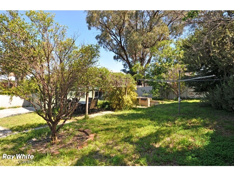 19 Kalinda Drive, City Beach WA 6015