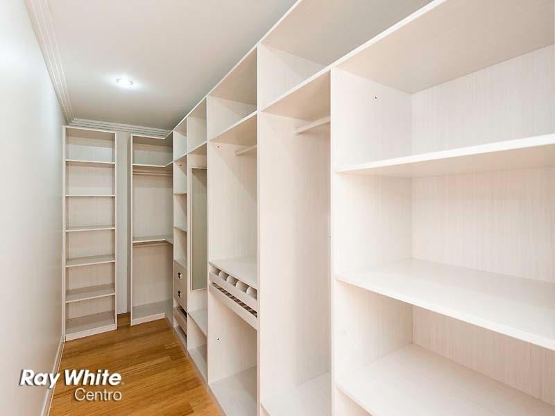 47 Marsdenia Road, Halls Head WA 6210