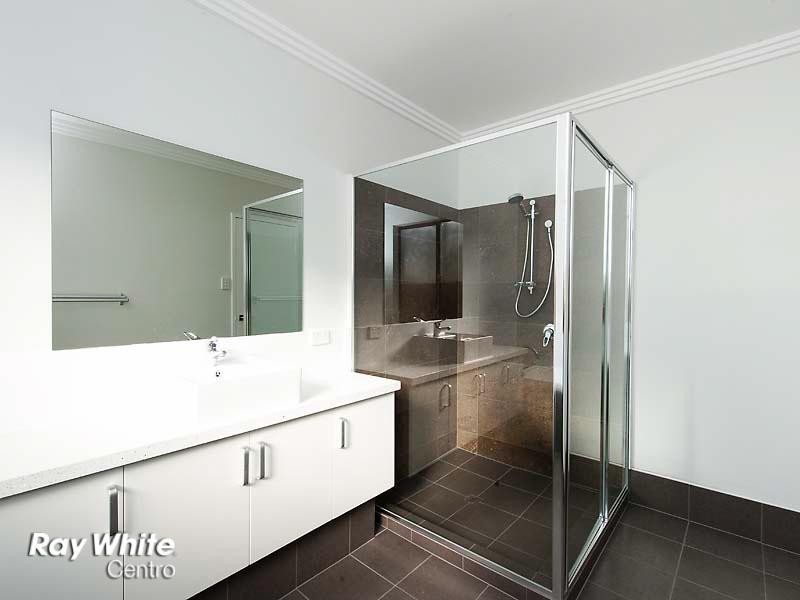 47 Marsdenia Road, Halls Head WA 6210